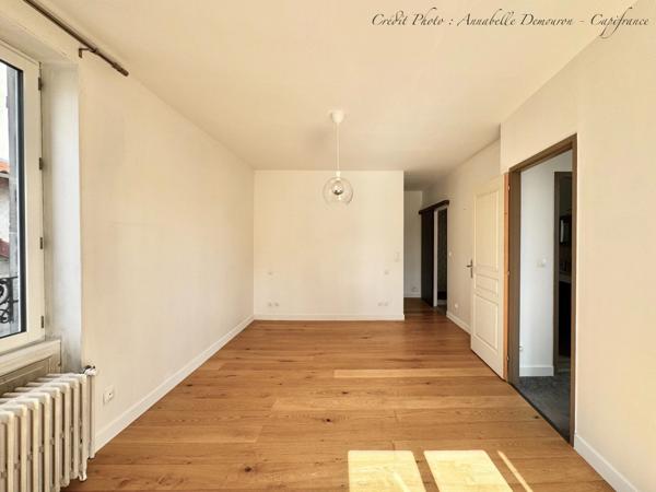 CLERMONT-FERRAND - ENSEMBLE IMMOBILIER DE DEUX MAISONS – GARAGE – COUR PRIVÉE – FORTE RENTABILITÉ