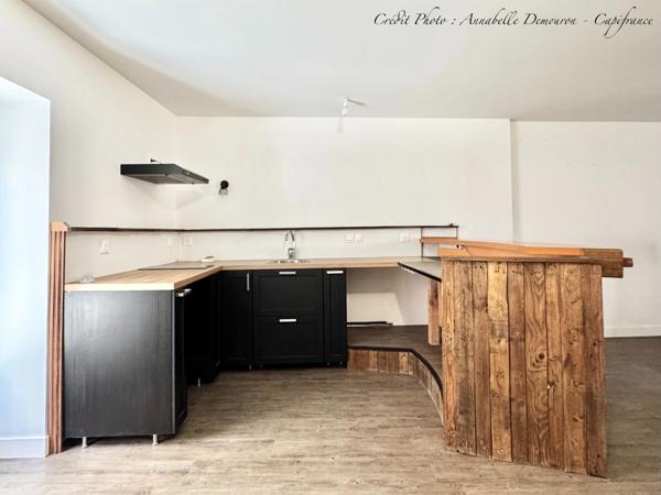 CLERMONT-FERRAND - ENSEMBLE IMMOBILIER DE DEUX MAISONS – GARAGE – COUR PRIVÉE – FORTE RENTABILITÉ