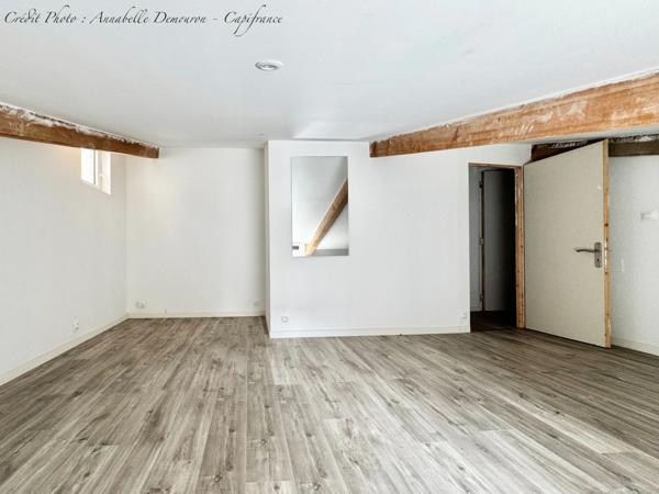 CLERMONT-FERRAND - ENSEMBLE IMMOBILIER DE DEUX MAISONS – GARAGE – COUR PRIVÉE – FORTE RENTABILITÉ