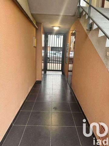 Appartement 2 pièces de 43 m² à Choisy-le-Roi (94600)
