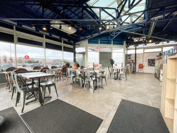 À VENDRE – FONDS DE COMMERCE RESTAURATION RAPIDE – EMPLACEMENT N°1 CENTRE COMMERCIAL