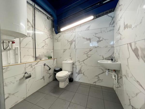 À VENDRE – FONDS DE COMMERCE RESTAURATION RAPIDE – EMPLACEMENT N°1 CENTRE COMMERCIAL