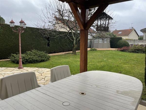 Maison Pontault Combault 6 pièce(s) 103 m2