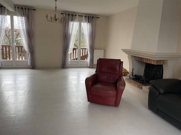 Maison Pontault Combault 6 pièce(s) 103 m2