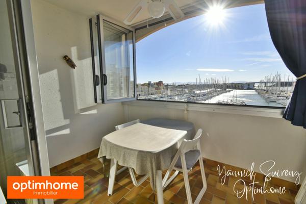 APPARTEMENT T2 CABINE - MAGNIFIQUE VUE SUR LE PORT DE PLAISANCE