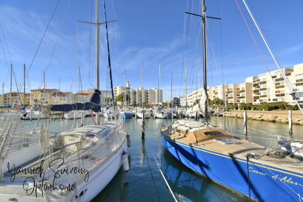 APPARTEMENT T2 CABINE - MAGNIFIQUE VUE SUR LE PORT DE PLAISANCE