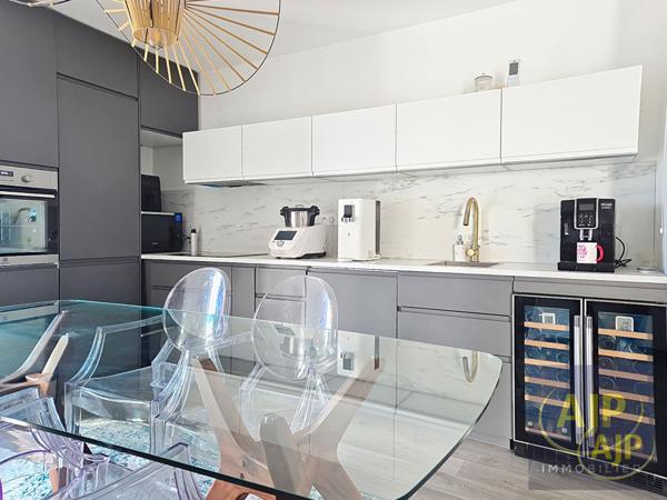 Vente appartement Nantes : 311 225 € - AJP Immobilier Nantes Rond-Point de Rennes