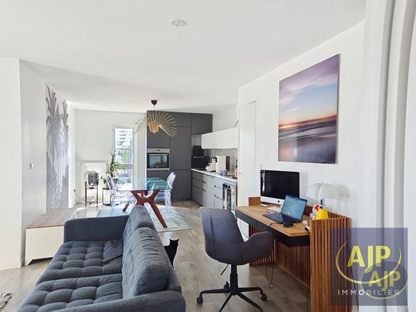 Vente appartement Nantes : 311 225 € - AJP Immobilier Nantes Rond-Point de Rennes