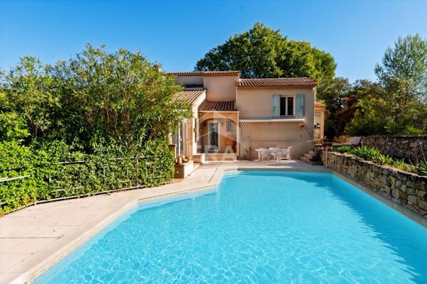 Maison Bouc Bel Air 5 pièce(s) 195 m2