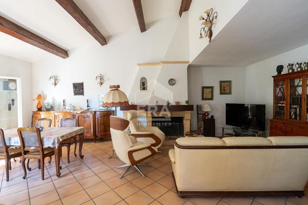 Maison Bouc Bel Air 5 pièce(s) 195 m2