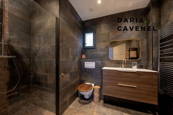 Maison
         7 pièces
        - 180 m² Exclusivité 625 000 € *