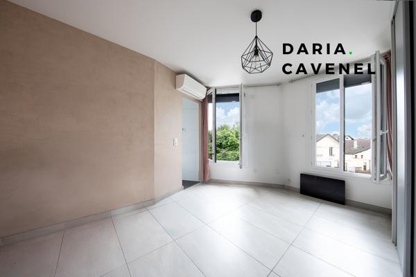Maison
         7 pièces
        - 180 m² Exclusivité 625 000 € *