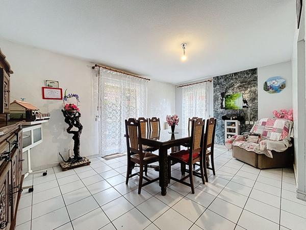 APPARTEMENT T4 DE 81 M² AVEC 3 CHAMBRES A PROXIMITE DES COMMODITES