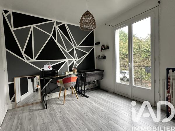 Maison à vendre 8 pièces 175 m² Sauzé-Vaussais