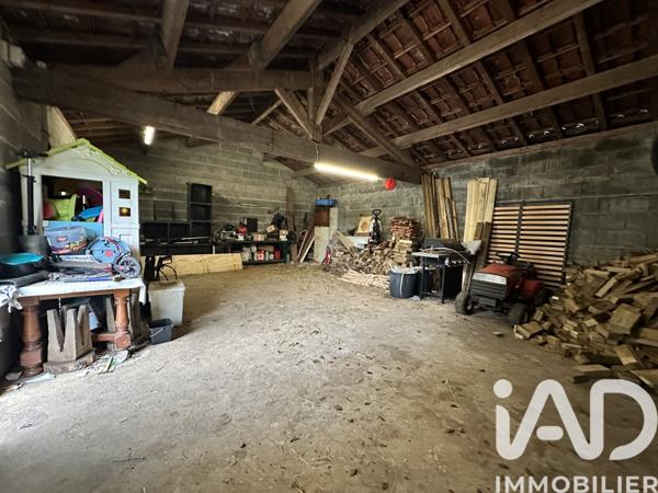 Maison à vendre 8 pièces 175 m² Sauzé-Vaussais