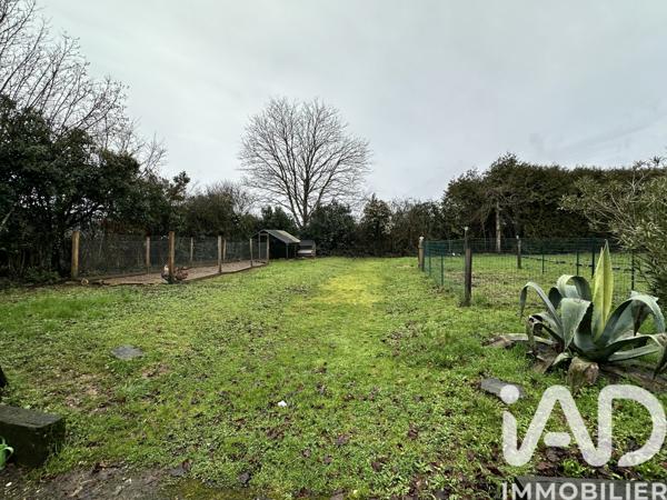 Maison à vendre 8 pièces 175 m² Sauzé-Vaussais