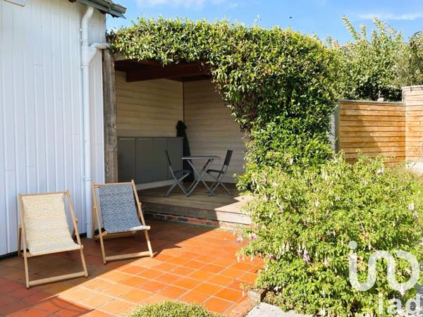 Maison 8 pièces de 220 m² à Cantenay-Épinard (49460)