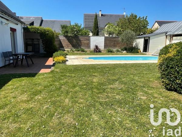 Maison 8 pièces de 220 m² à Cantenay-Épinard (49460)