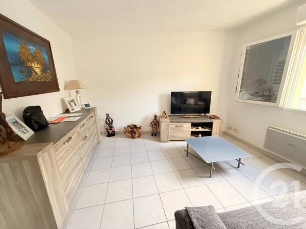 Appartement T2 à vendre  2 pièces - 35,28 m 2   NIMES  - 30