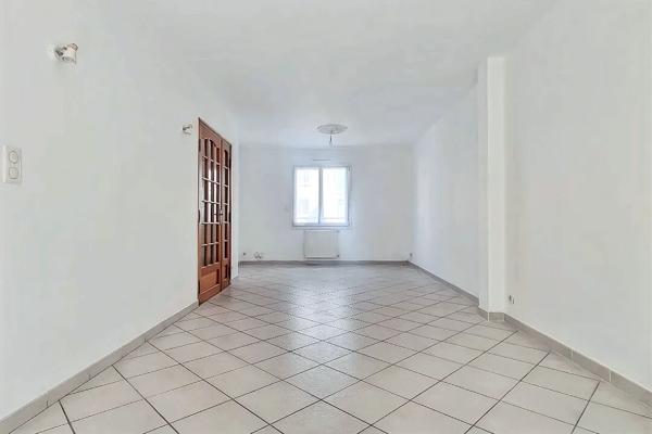 Maison Nantes 10 pièce(s) 197 m²