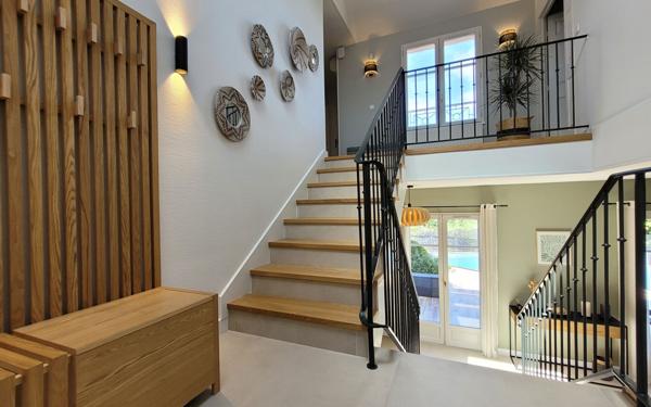 Maison à louer    6 pièces • 179,86 m2 Fontaines-Saint-Martin