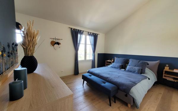 Maison à louer    6 pièces • 179,86 m2 Fontaines-Saint-Martin