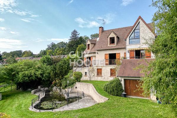 AUBERGENVILLE - Maison 7 pièces 162 m2