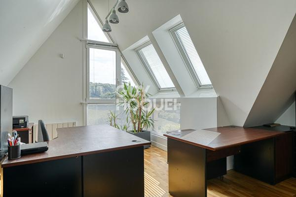 AUBERGENVILLE - Maison 7 pièces 162 m2