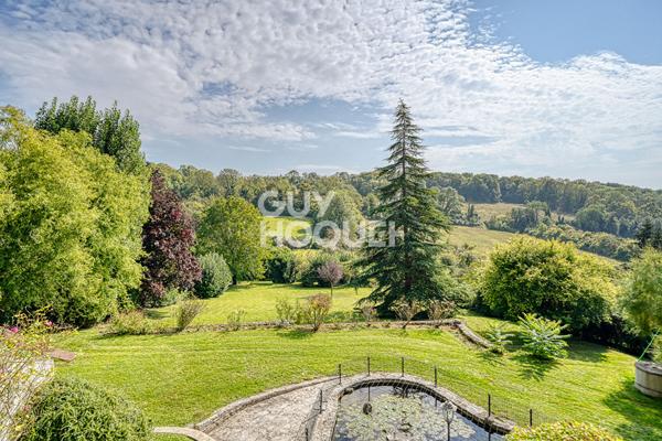 AUBERGENVILLE - Maison 7 pièces 162 m2