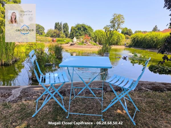 Maison à vendre 8 pièces avec Bassin et piscine. Pierre de Bresse