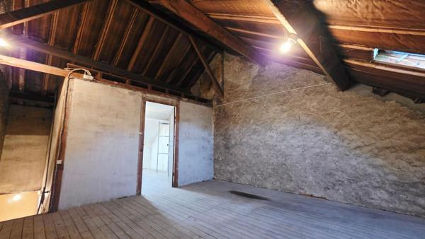 MEHUN SUR YEVRE MAISONS DE VILLE 6 PIECES LOT DE 2 MAISONS