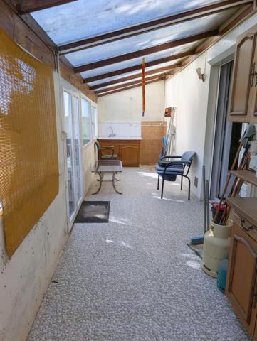 Maison 3 chambres avec grand garage à Prahecq