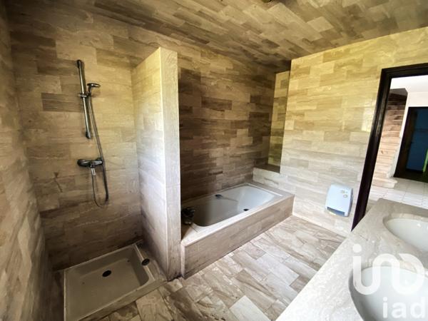 Maison à vendre 7 pièces 216 m² Ussel