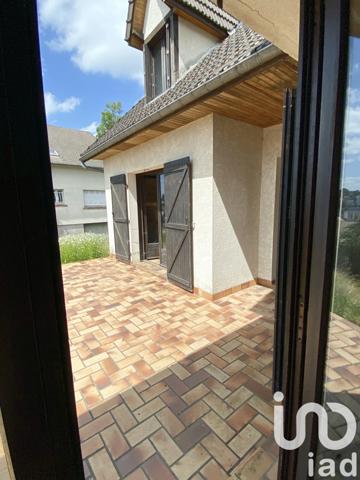 Maison à vendre 7 pièces 216 m² Ussel