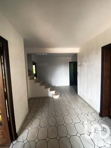 Maison à vendre 7 pièces 216 m² Ussel