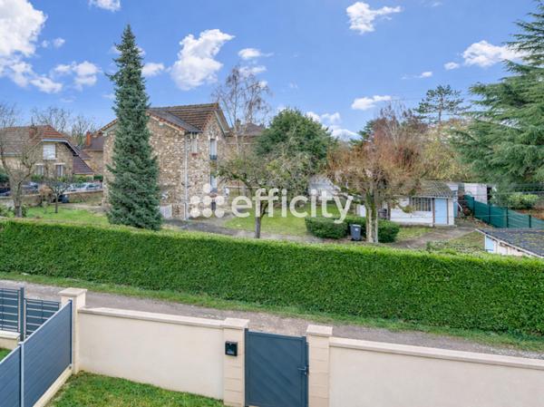 Maison 5 pièces - 100 m² Exclusivité efficity