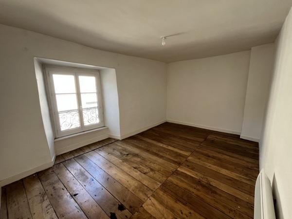 Appartement à vendre |  Saint-Yrieix-la-Perche |  4 pièces | 83 m²