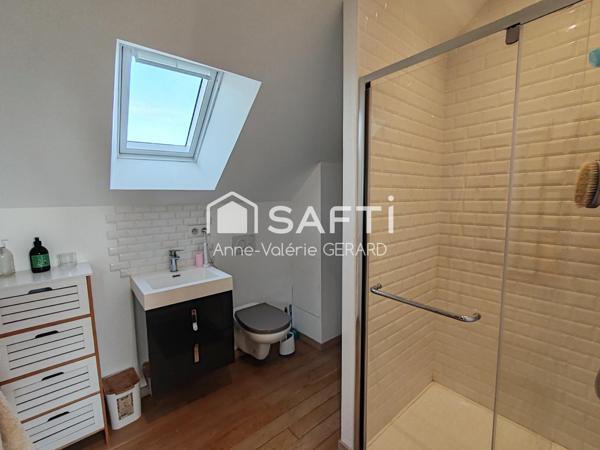 Belle maison de caractère 154 m² – Centre-ville de Saint-Hilaire-du-Harcouët (50600)