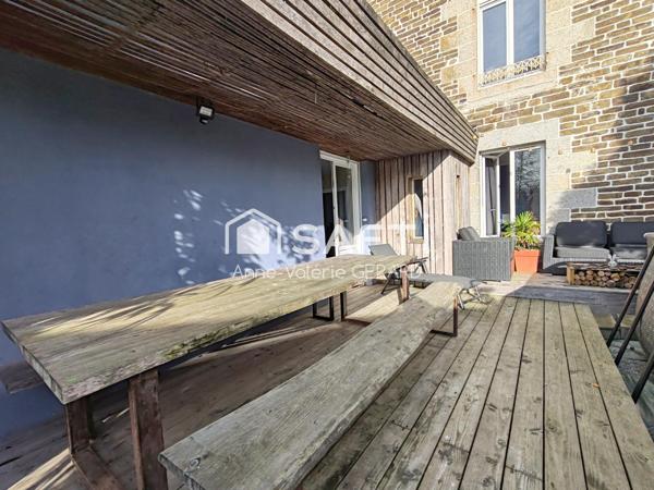 Belle maison de caractère 154 m² – Centre-ville de Saint-Hilaire-du-Harcouët (50600)