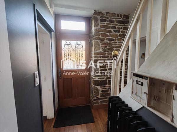 Belle maison de caractère 154 m² – Centre-ville de Saint-Hilaire-du-Harcouët (50600)