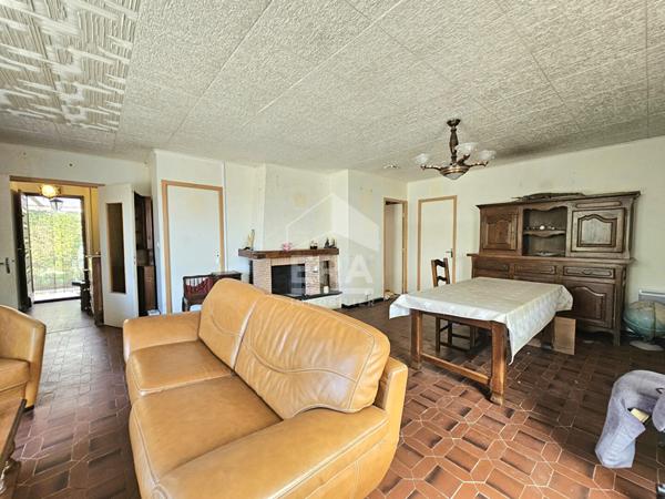 A vendre LANÇON PROVENCE - Maison de plain-pied T3/4  avec garage et jardin