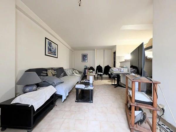 Vente Immeuble 2 pièces 50 m2 à Lançon-Provence