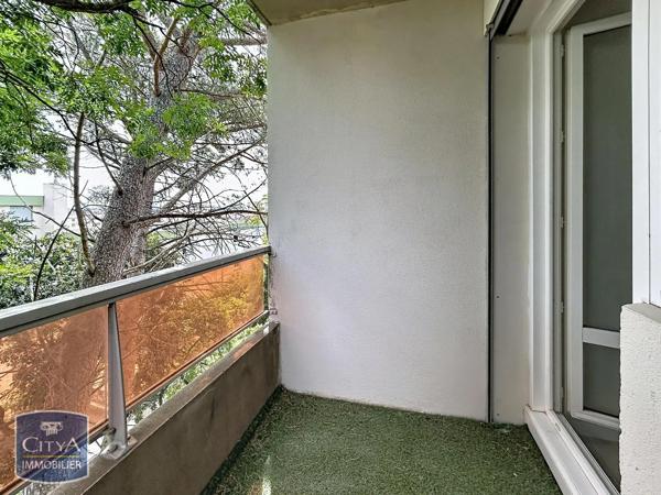 Appartement à louer 1 pièce 20.44m² Nîmes (30900)