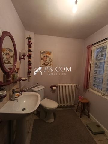 Maison
                                                                                                                                                                                                                                                                                                                        9 pièce(s)                                                                                                                                                                                                          5 chambre(s)                                                                                                                                                                                                          205  m²
