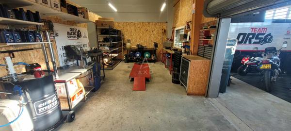 COMMERCE DE REPARATION ET VENTE MOTOS