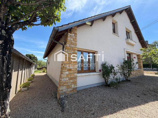 Maison avec vie de plain-pied, 4 chambres.