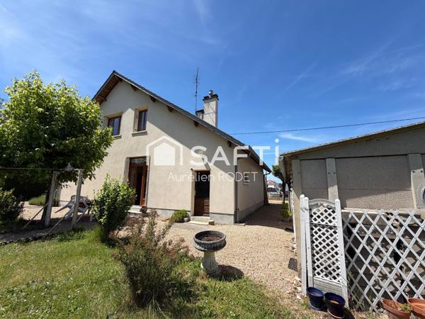 Maison avec vie de plain-pied, 4 chambres.