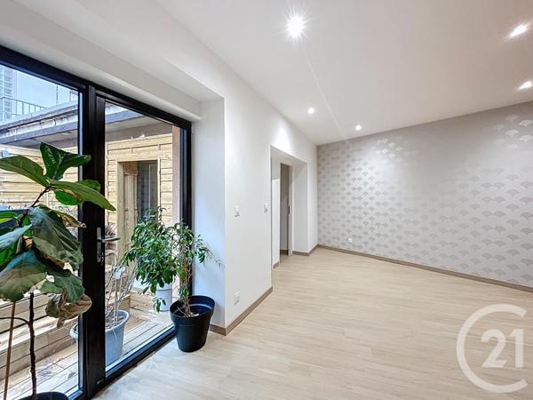 Appartement F3 à vendre  3 pièces - 102,43 m2 LE PUY EN VELAY - 43