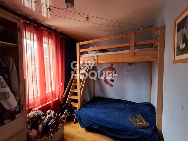 Maison 8 pièces à vendre à Crécy sur Serre - 187 000 