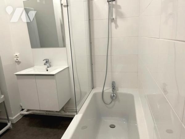 Immeuble de Rapport à vendre à usage commercial et habitation dans les hauts de  France,